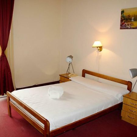Hotel Central Буенос Айрес Екстериор снимка